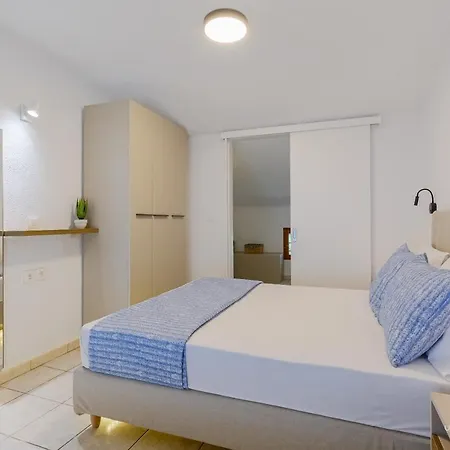 Lejlighed Sea Breeze Apartments, Beachfront Location Skála Foúrkas