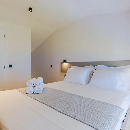 Sea Breeze Apartments, Beachfront Location شقة Skála Foúrkas