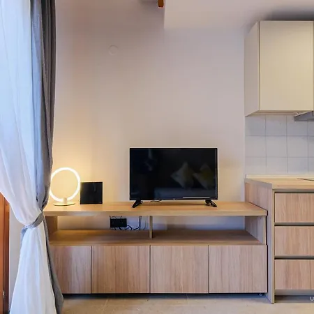 Sea Breeze Apartments, Beachfront Location Apartmán