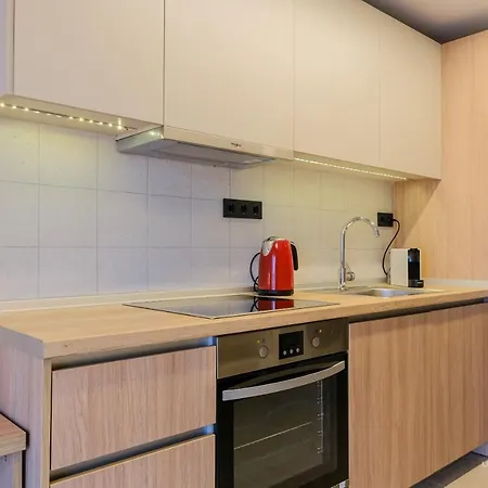 Apartmán Sea Breeze Apartments, Beachfront Location *
