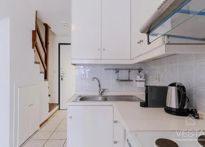 Sea Breeze Apartments, Beachfront Location * Skála Foúrkas