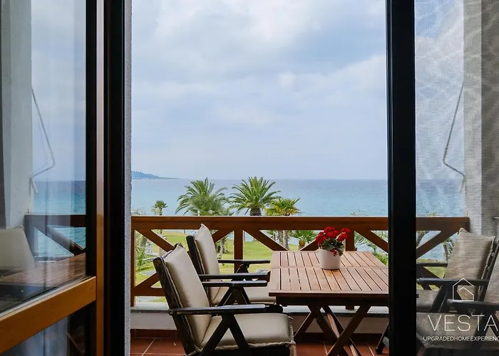 Sea Breeze Apartments, Beachfront Location Appartamento Skála Foúrkas