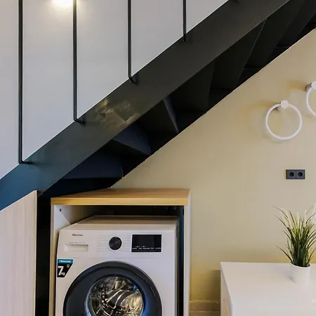 Sea Breeze Apartments, Beachfront Location Apartman Szkála Fúrkasz