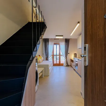 Sea Breeze Apartments, Beachfront Location Apartman *