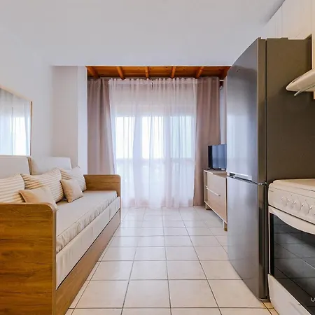 Apartman Sea Breeze Apartments, Beachfront Location *