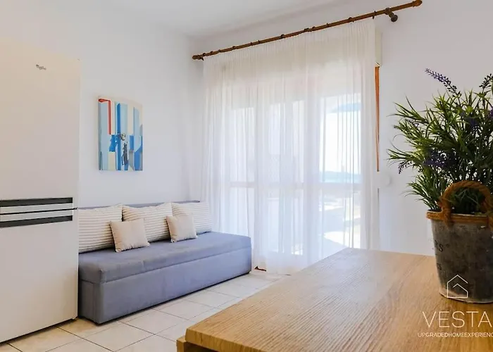 Lejlighed Sea Breeze Apartments, Beachfront Location *