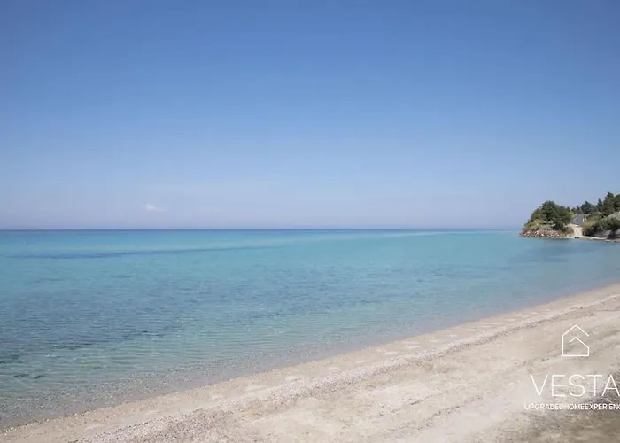Sea Breeze Apartments, Beachfront Location Skála Foúrkas