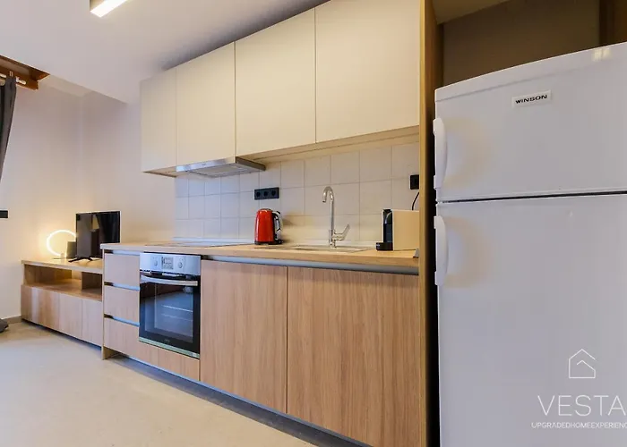 Sea Breeze Apartments, Beachfront Location Lejlighed *